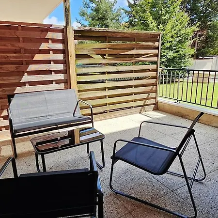 Grand Studio - Terrasse Au Calme Lejlighed Beaumont-sur-Oise